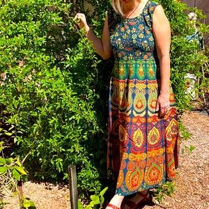 SOLD Mojave Closet Recycle Vintage House Dress